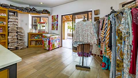 Sanbonani Resort Tuck Shop