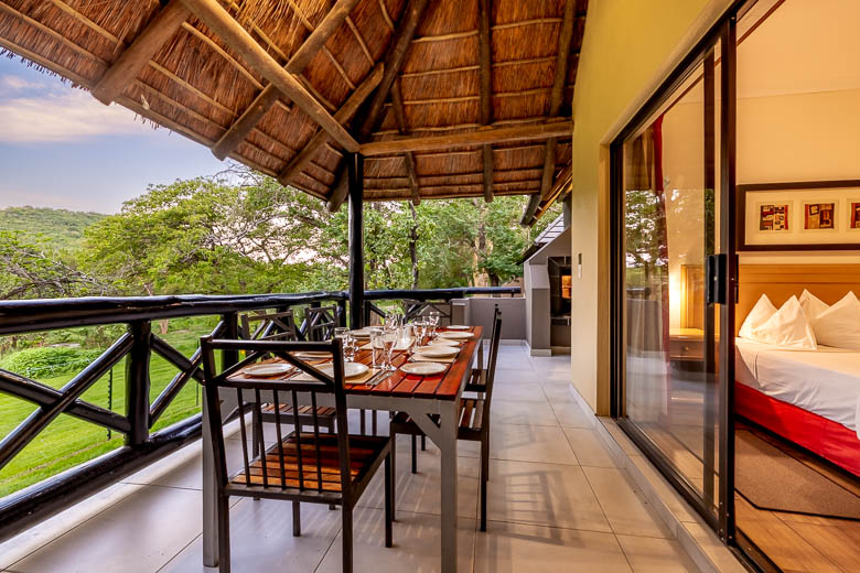 Sanbonani Resort - Self-Catering Holiday Chalets